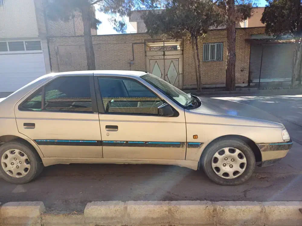 پژو ۴۰۵|خودرو سواری و وانت|آباده, |دیوار