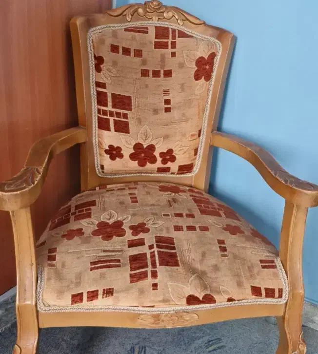 مبل ال و مبل دسته چوبی|مبلمان خانگی و میز عسلی|شیراز, فخرآباد (دروازه کازرون)|دیوار