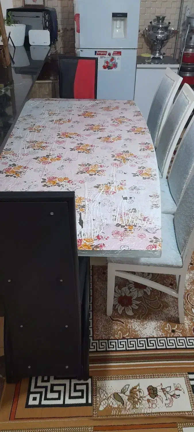 میز غذاخوری|میز و صندلی غذاخوری|ارومیه, |دیوار