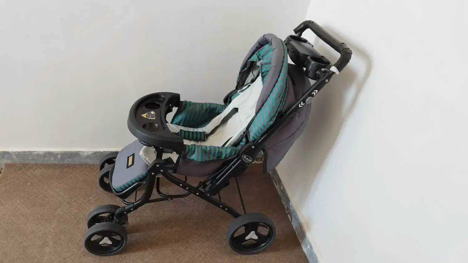 کالسکه بچه|کالسکه و لوازم جانبی|شوش, |دیوار