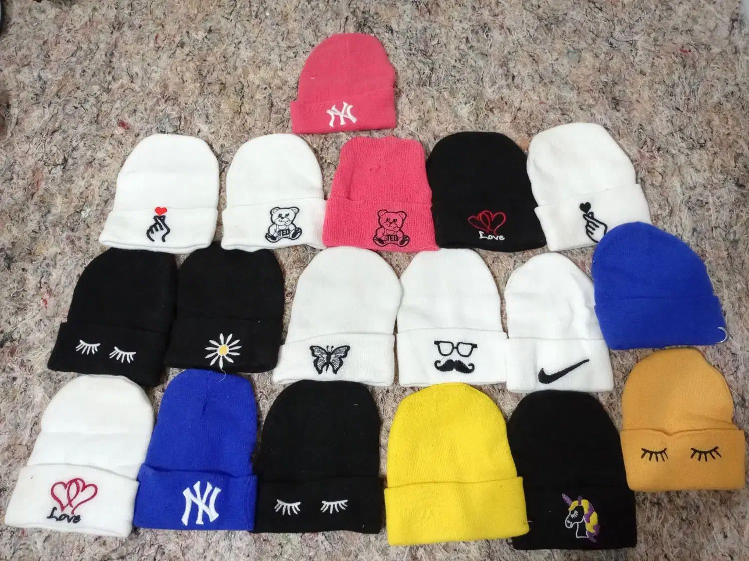 کلاه زمستانی مناسب همه سنین|عمدهفروشی|بوکان, |دیوار