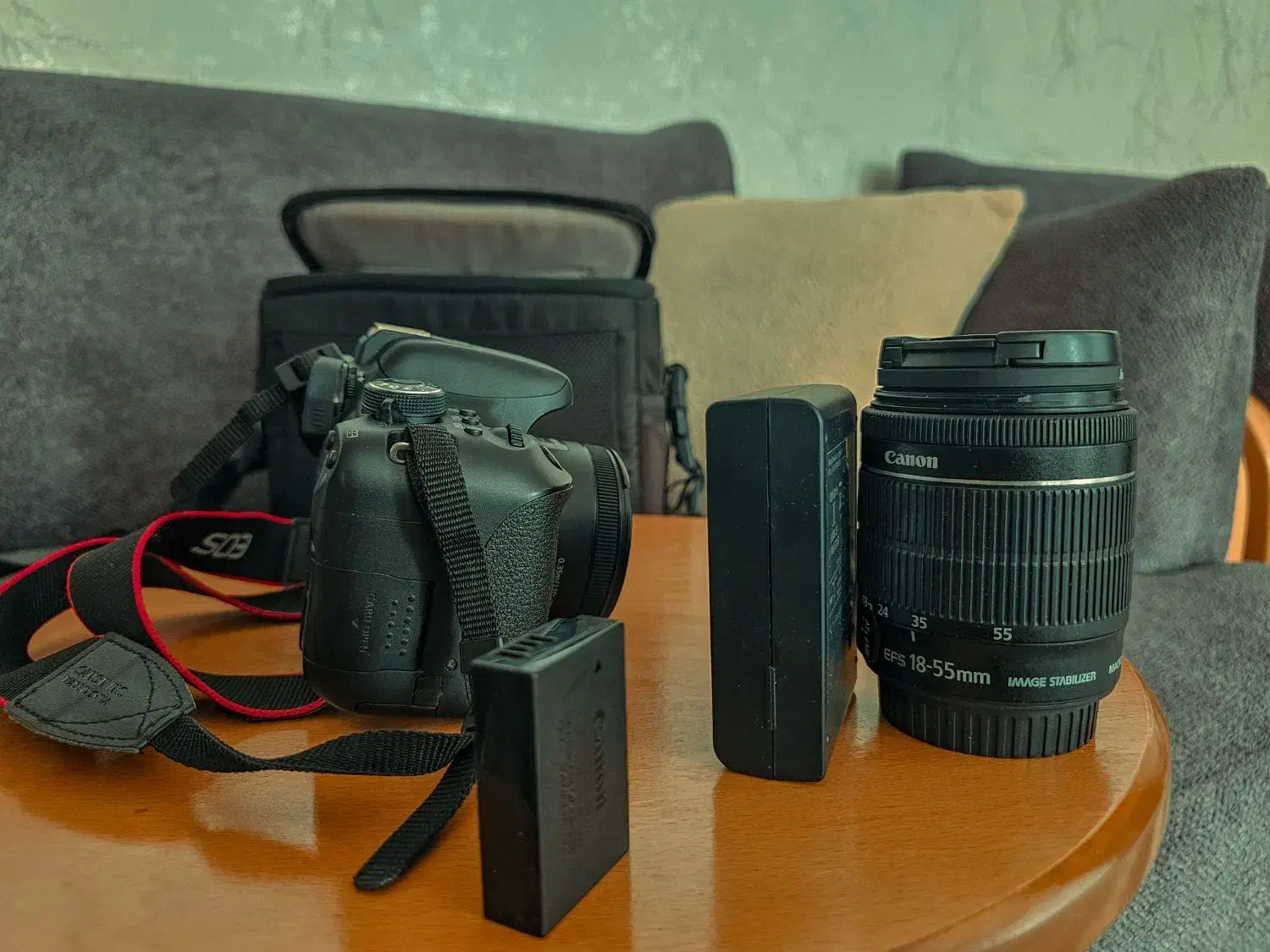 دوربین عکاسی canon 750D کنون|دوربین عکاسی و فیلم‌برداری|شباب, |دیوار