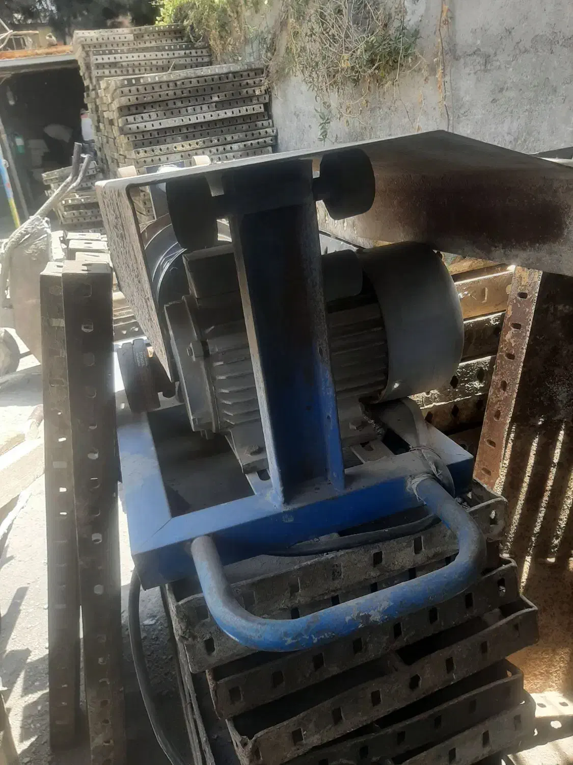 اجاره جک بالابر تخته دور وکمپکتور|مصالح و تجهیزات ساختمان|گرگان, |دیوار