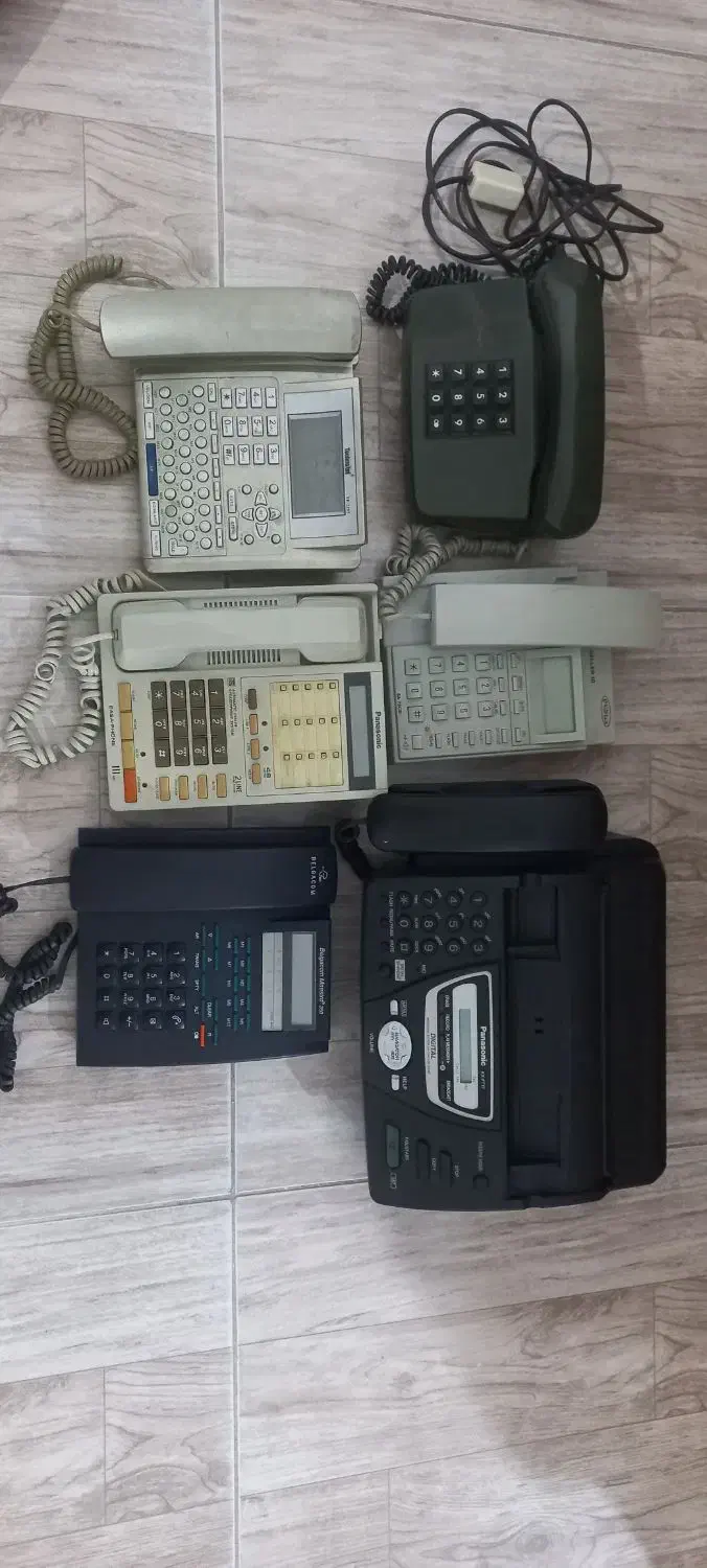 تعدادی تلفن خانگی|تلفن رومیزی|ماکو, |دیوار