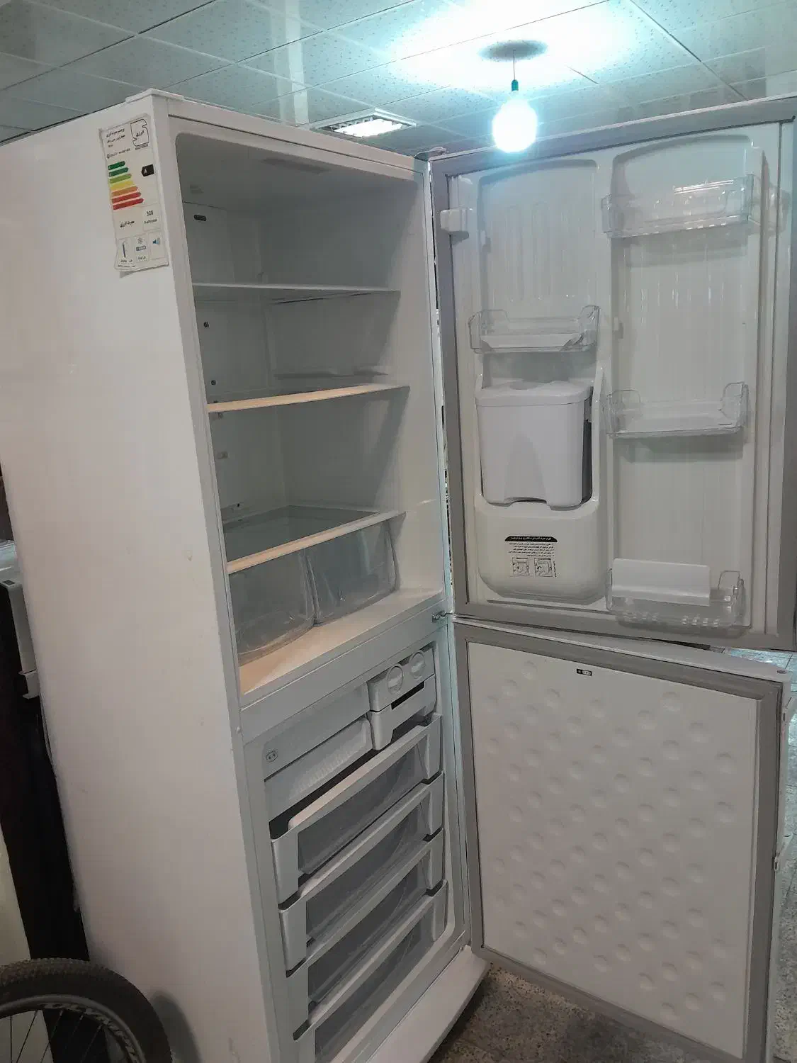 یخچال|یخچال و فریزر|اراک, |دیوار