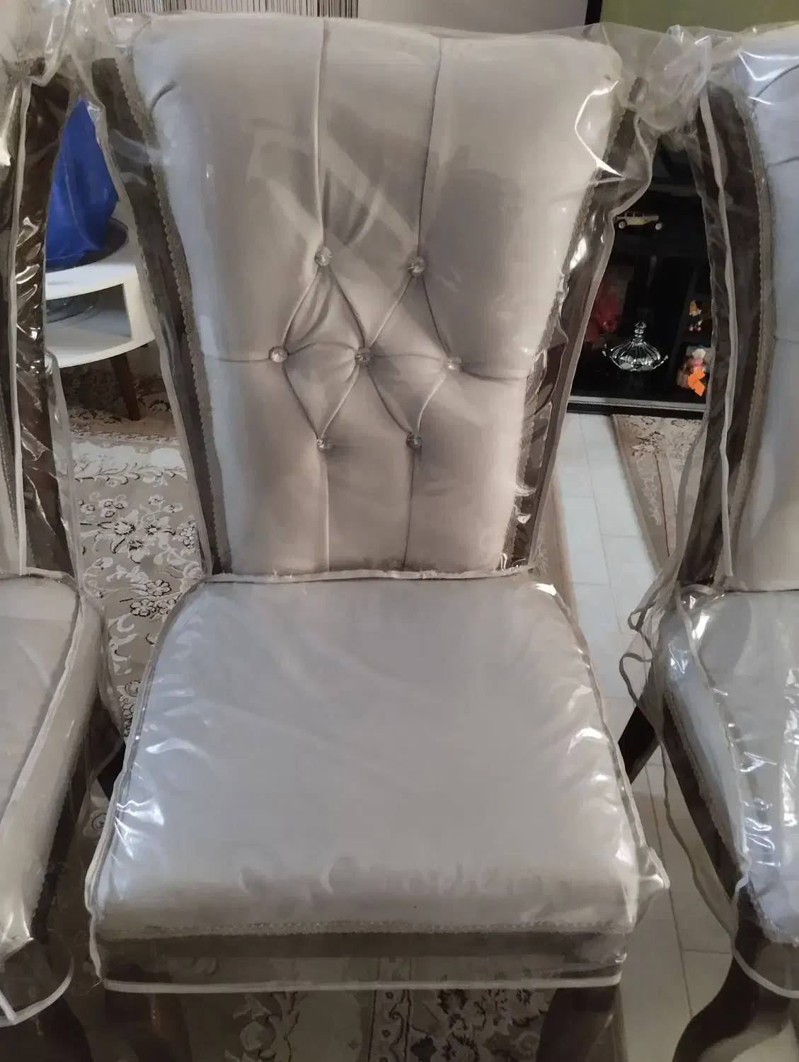 شش صندلی در حد نو|صندلی و نیمکت|فردیس, شهرک ناز|دیوار