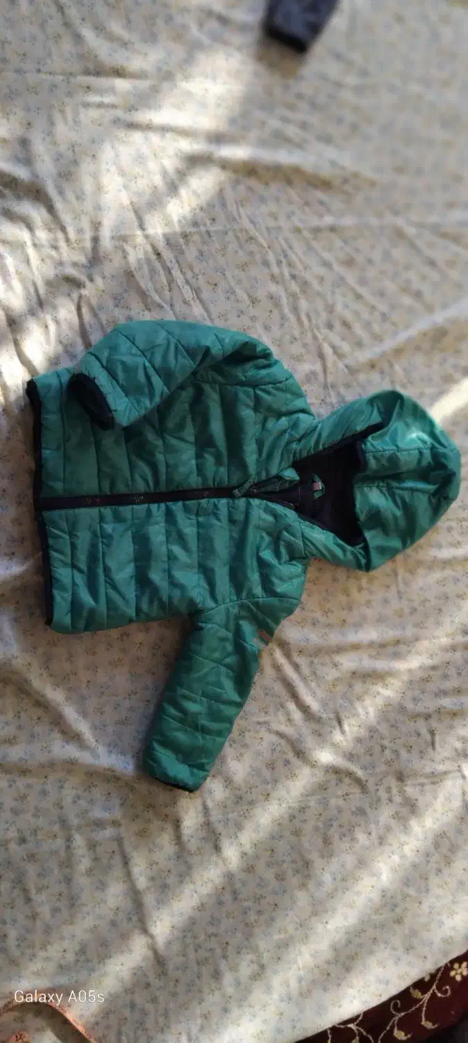 کابشن سرهمی و کابشن سبز المانی|کفش و لباس بچه|چالوس, |دیوار