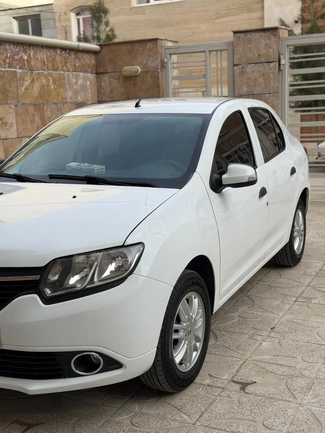 رنو سیمبل مدل 2017|خودرو سواری و وانت|همدان, |دیوار