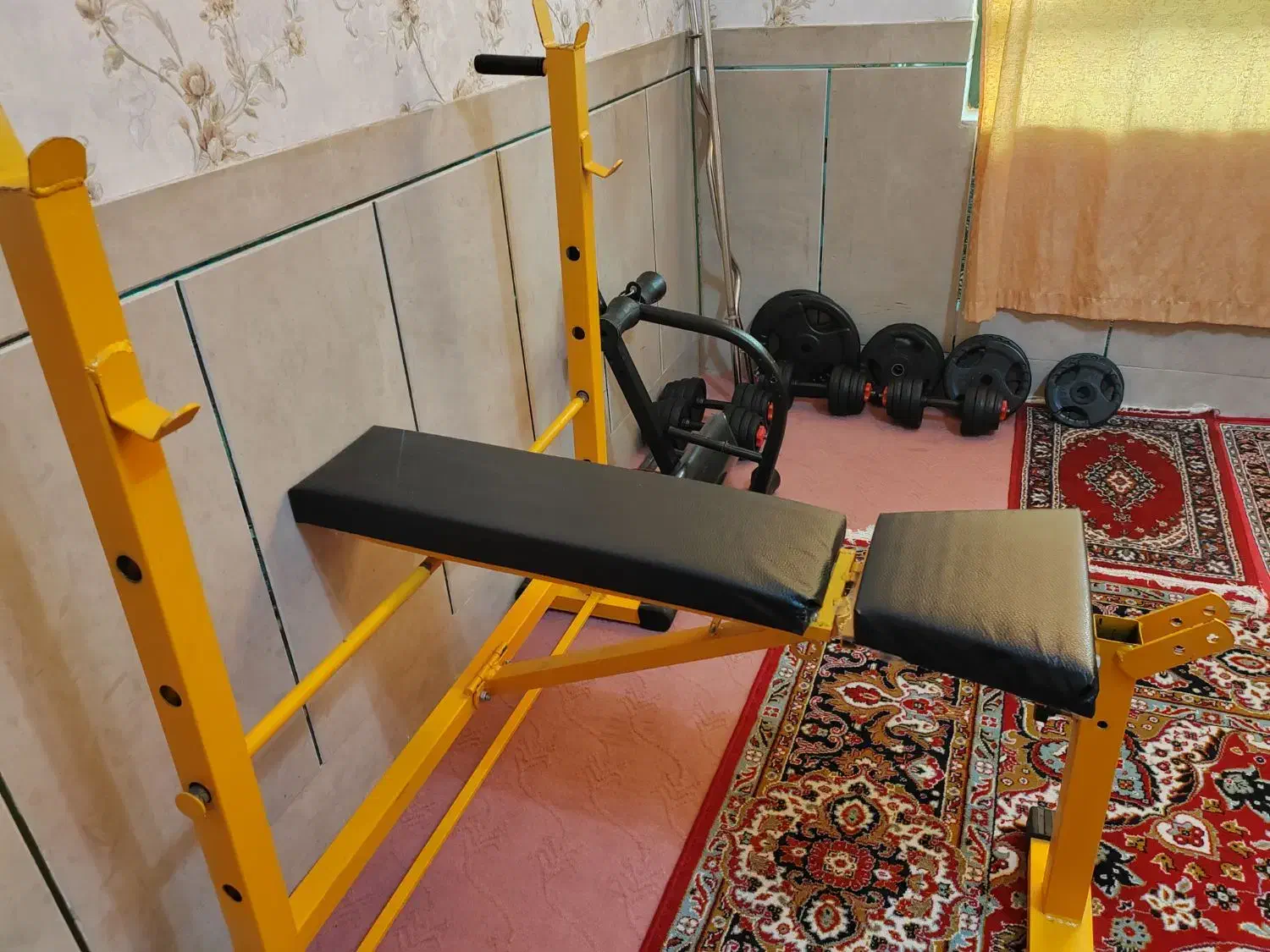 میز پرس و ادوات بدنسازی و دمبل و هالتر|تجهیزات ورزشی|تیران, |دیوار