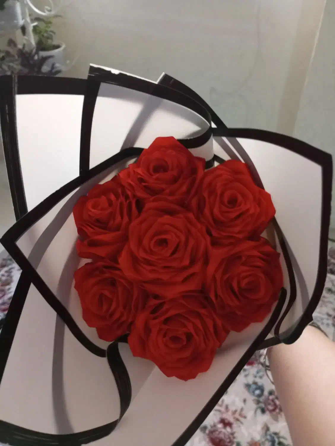 گل روبانی|گل مصنوعی|رباطکریم, رباطکریم|دیوار