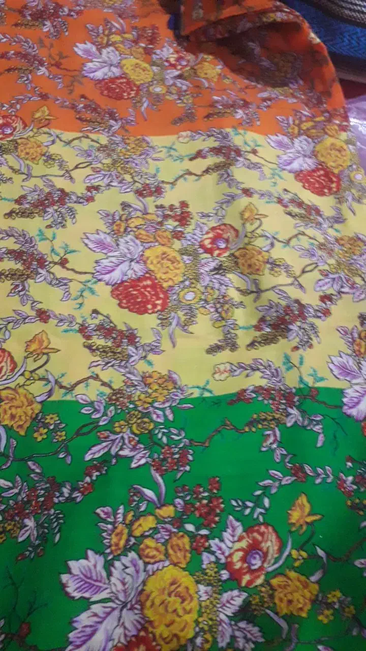 پشتند اصل|لباس|مهاباد (آذربایجان غربی), |دیوار