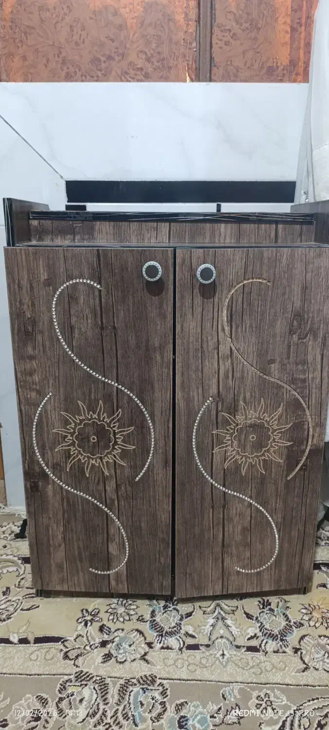 جاکفشی|جاکفشی، کمد، دراور|زابل, |دیوار