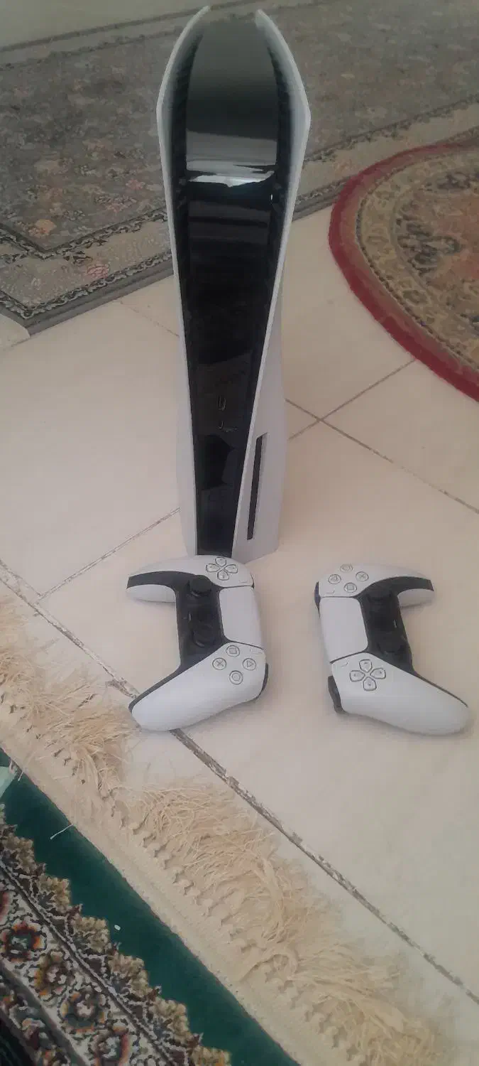 خرید فروش پی اس۵   پی اس۴ ایکس باکس|کنسول، بازی ویدئویی و آنلاین|شیراز, شهرک مدرس|دیوار