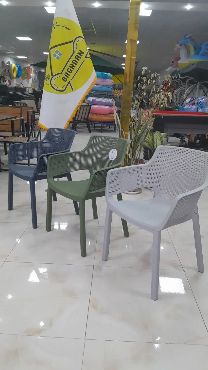 صندلی پلاستیکی کافه رستوران روف مدل bita/باغدان|میز و صندلی غذاخوری|چهارباغ, |دیوار