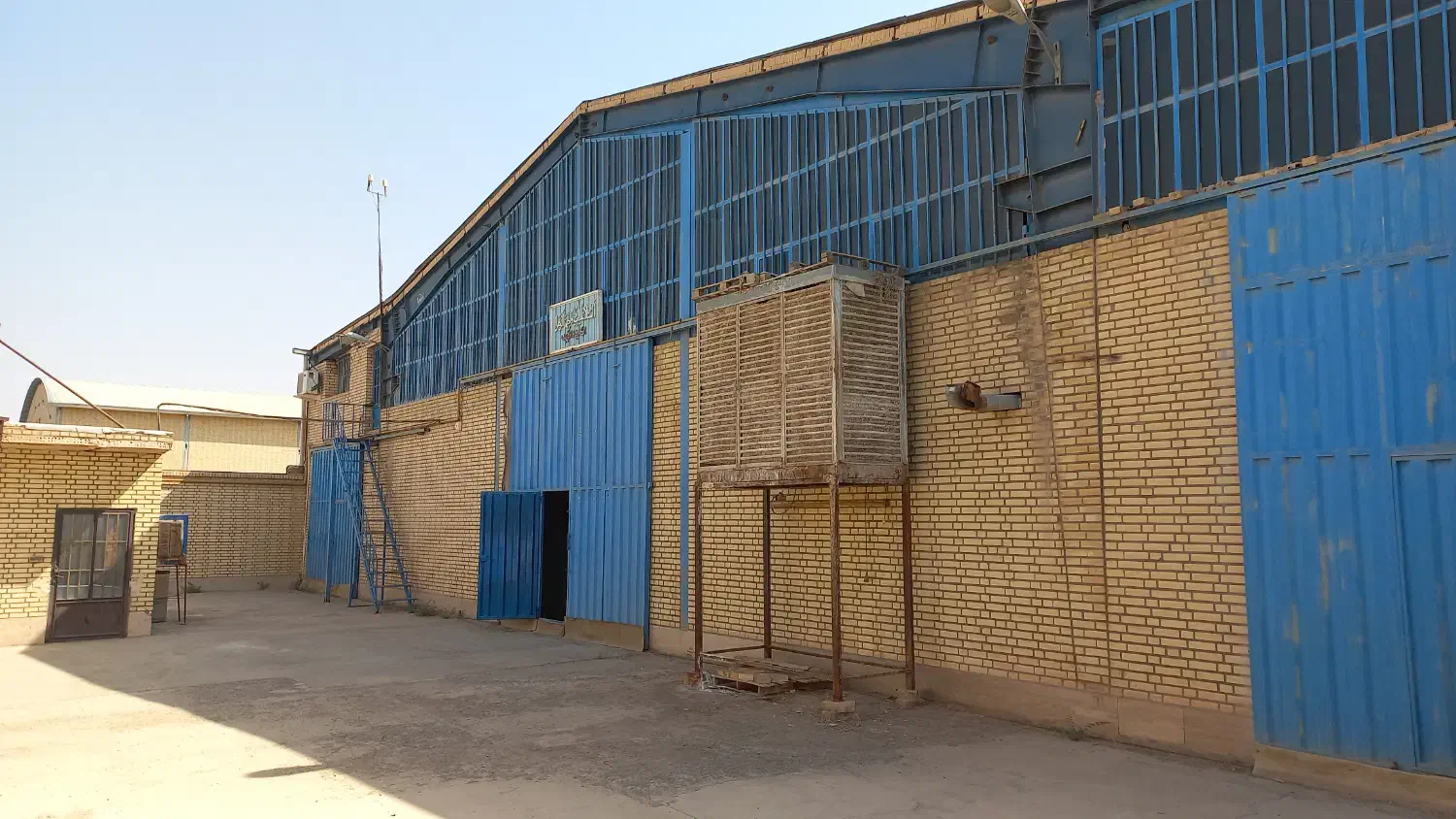 کارخانه فروشی در فتح المبین|فروش دفتر صنعتی، کشاورزی، تجاری|کاشان, شهرک صنعتی فتح المبین|دیوار