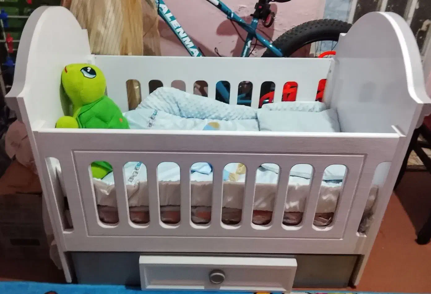 فقط برا دکوری چهارمیلیون و پونصد مقطوع|تخت و صندلی بچه|اهواز, بهشت آباد|دیوار