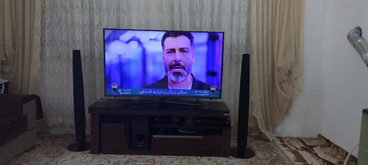 تلویزیون ال ای دی سامسونگ صفحه گرد|تلویزیون و پروژکتور|خرمآباد, |دیوار