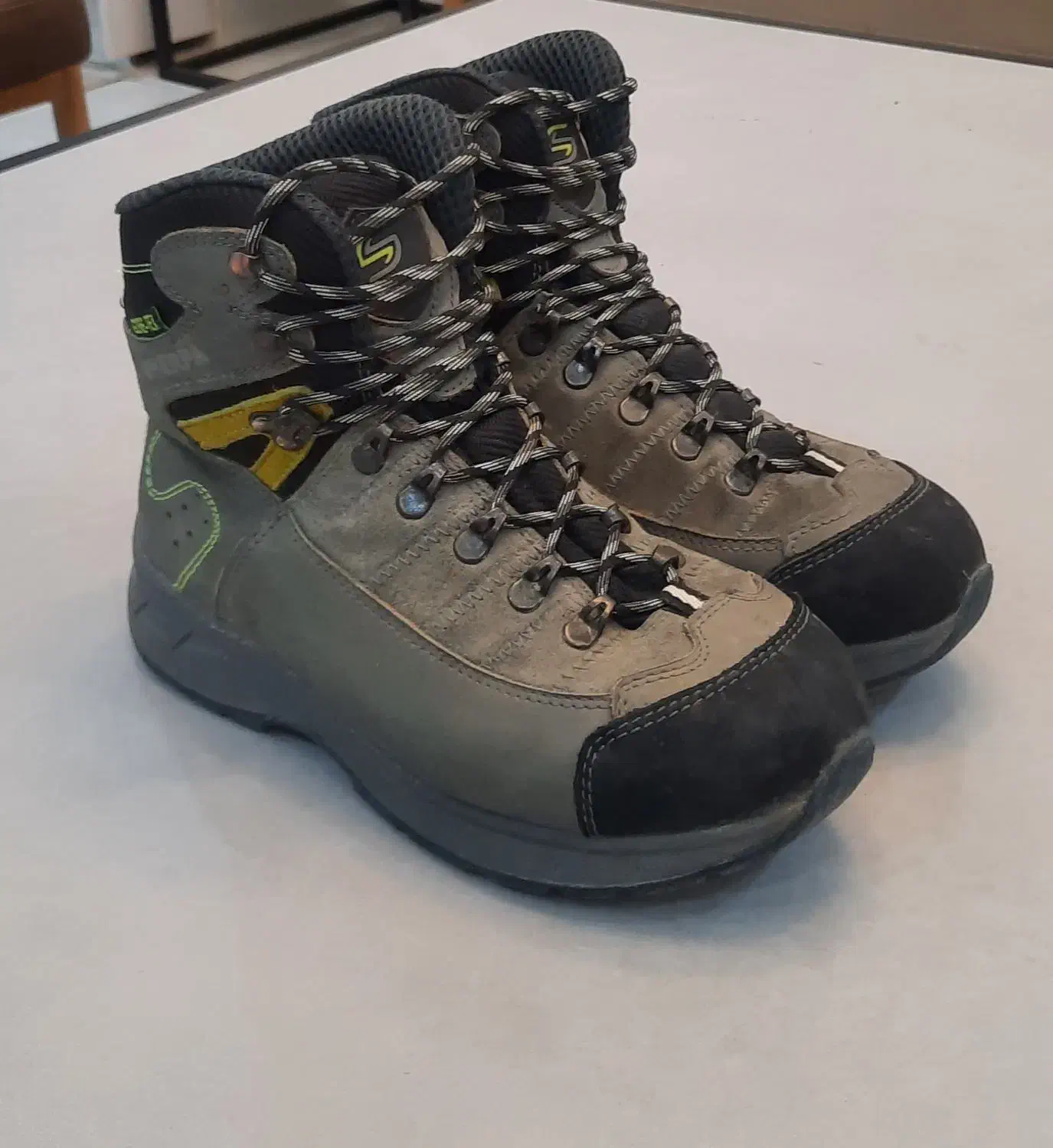 کفش کوهنوردی طبیعت گردی سایز ۳۹|کیف، کفش، کمربند|اهواز, گلستان|دیوار