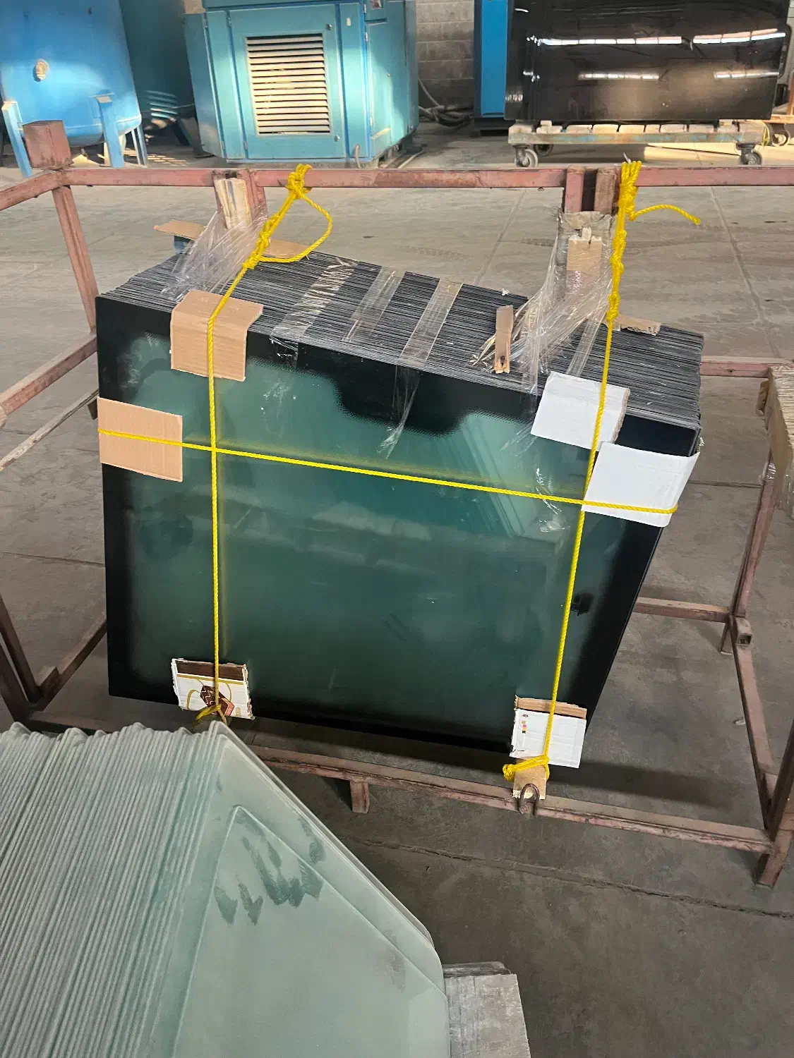 شیشه کمباین اراک و شیشه کمباین جاندیر|قطعات یدکی و لوازم جانبی|تهران, دکتر هوشیار|دیوار