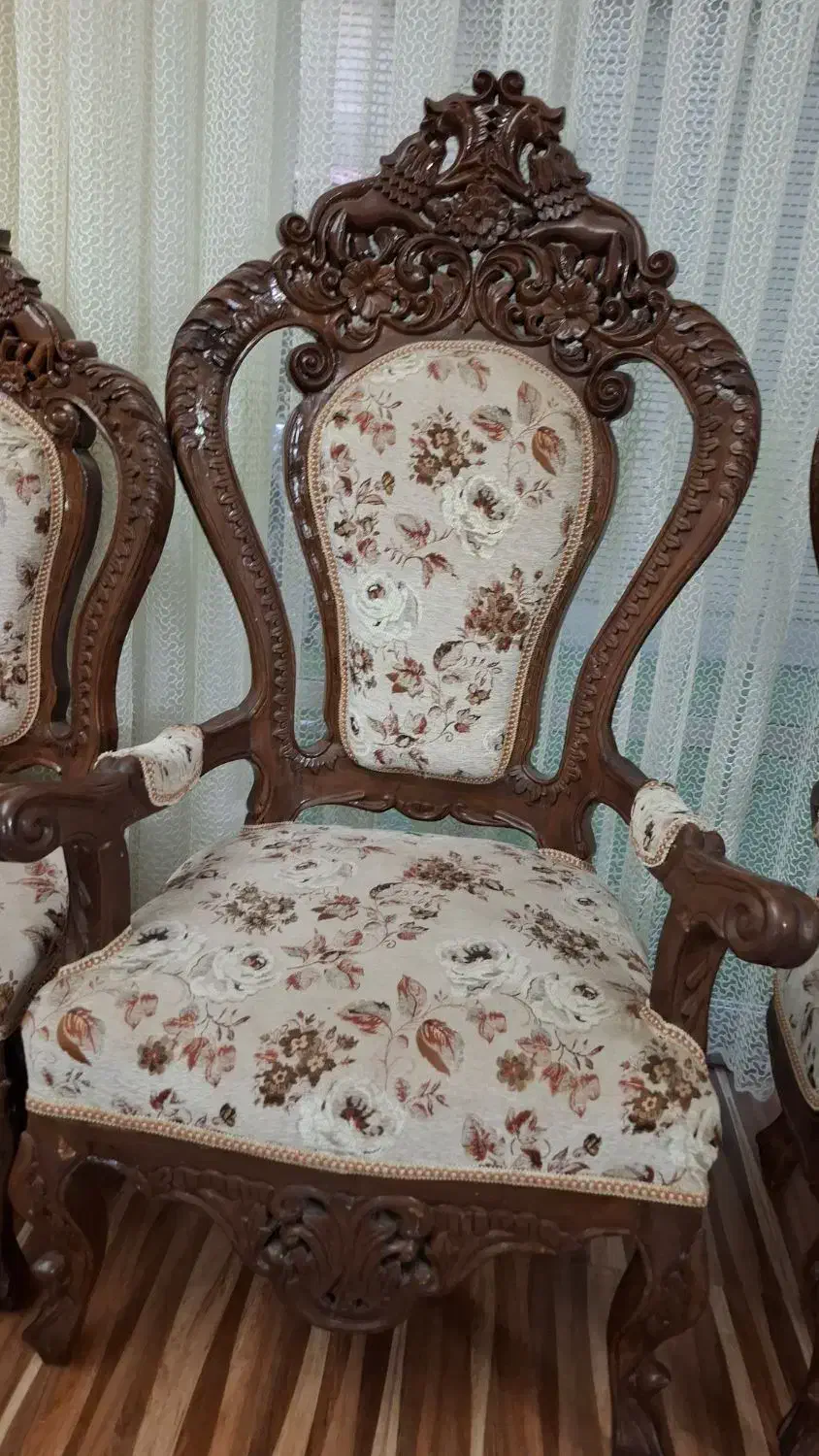 مبل سلطنتی|مبلمان خانگی و میز عسلی|اصفهان, جلفا|دیوار