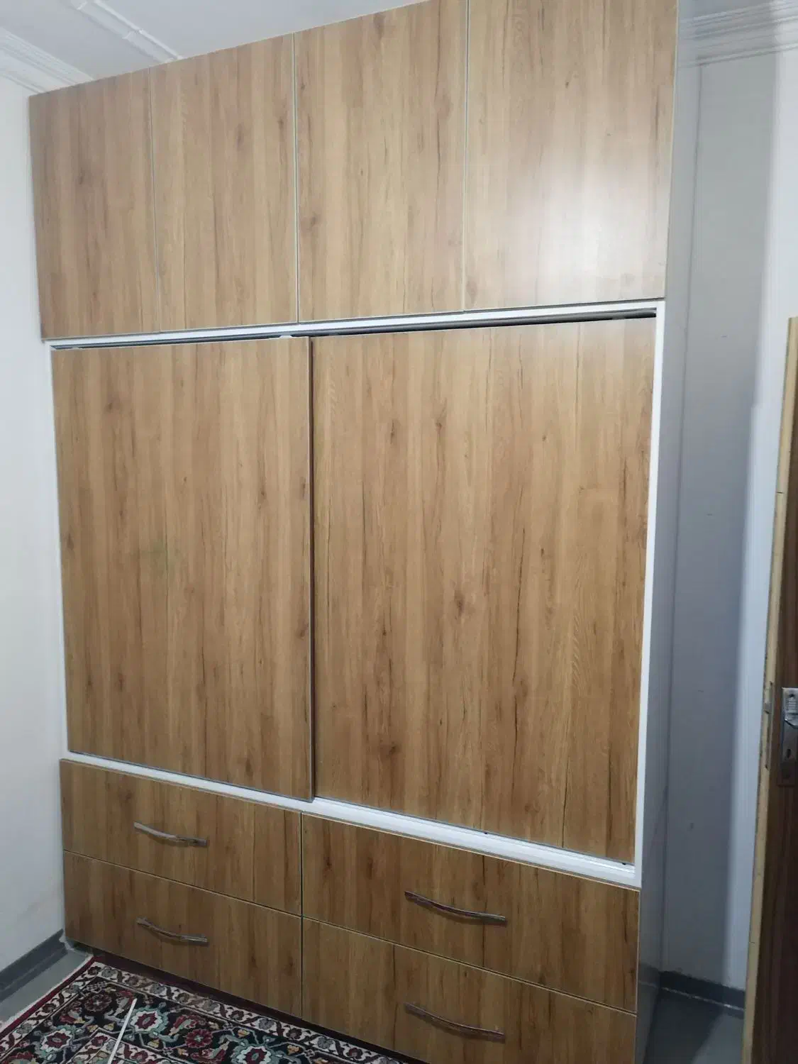 ساخت ونصب کابینت وکمد دیواری|خدمات پیشه و مهارت|کرمان, |دیوار