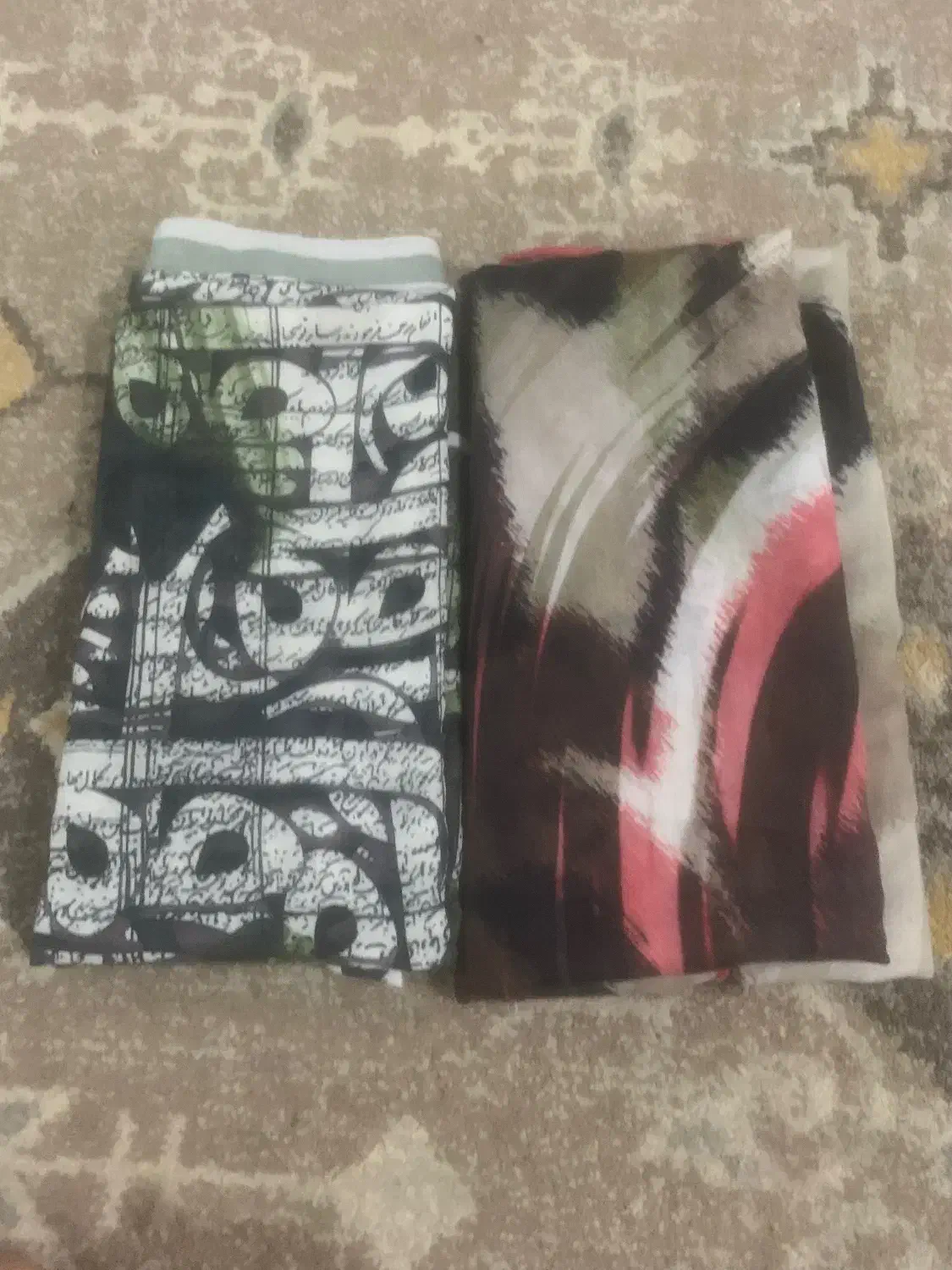 لباس زنانه|لباس|چالوس, |دیوار