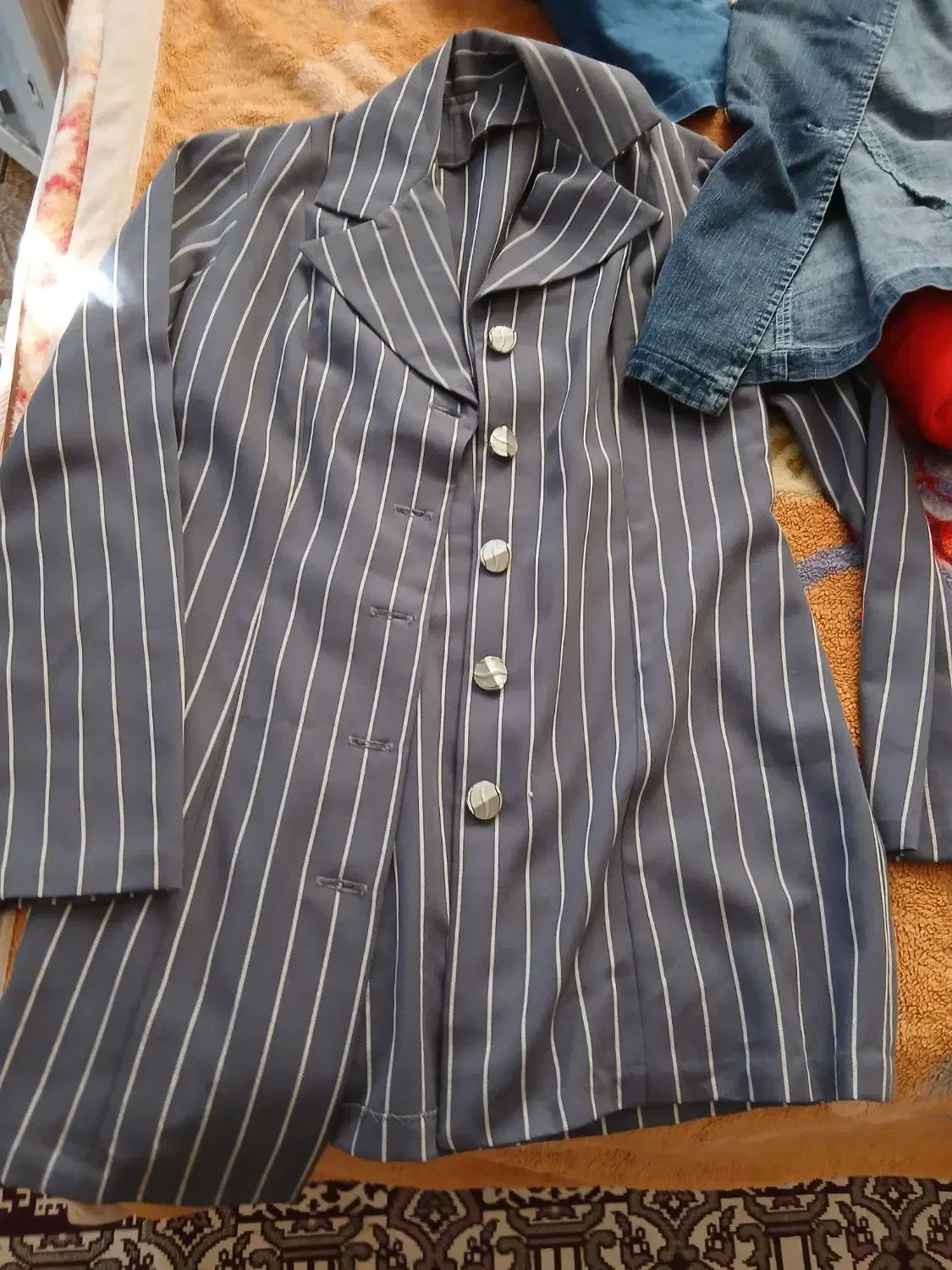 تعدادی لباس در حد نو|لباس|محمدشهر, محمدشهر|دیوار