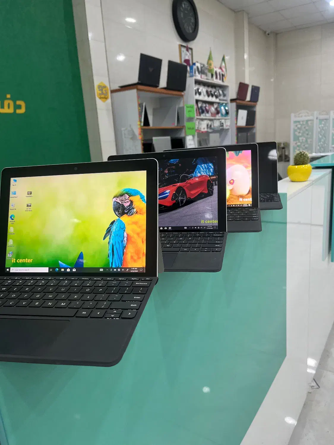 لپ تاپ لمسی جدا شونده ویندوزی Microsoft Surface GO|رایانه همراه|آبیک, |دیوار