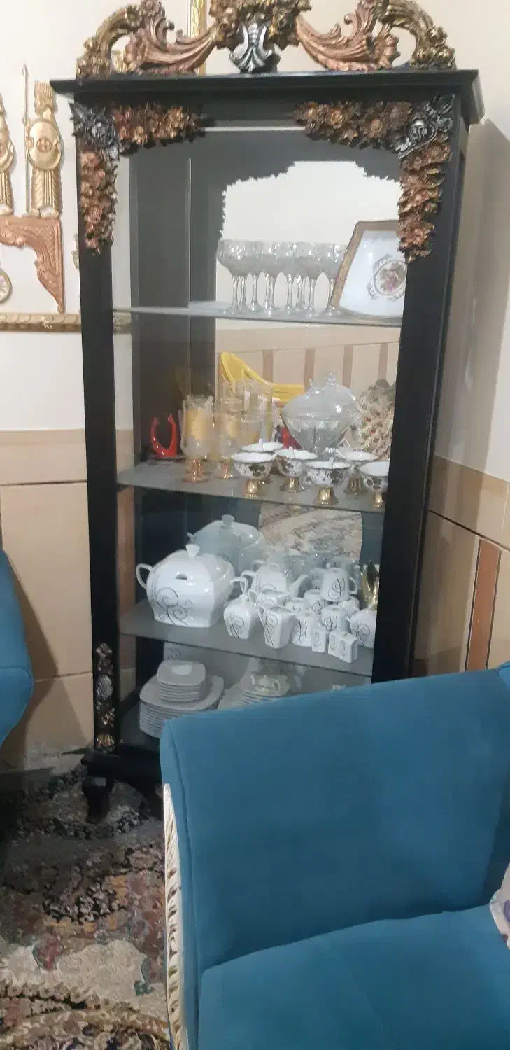 مبل و عسلی در حد نو|مبلمان خانگی و میز عسلی|اهواز, کوی ملی راه|دیوار