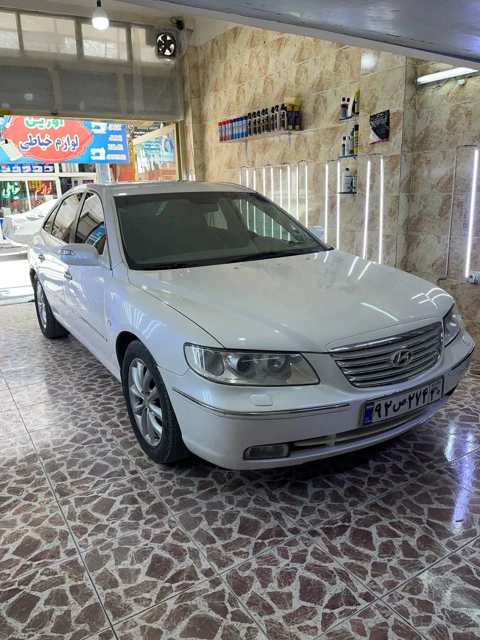 پولیش واکس و سرامیک خودرو تضمینی|خدمات موتور و ماشین|نسیم‌شهر, |دیوار