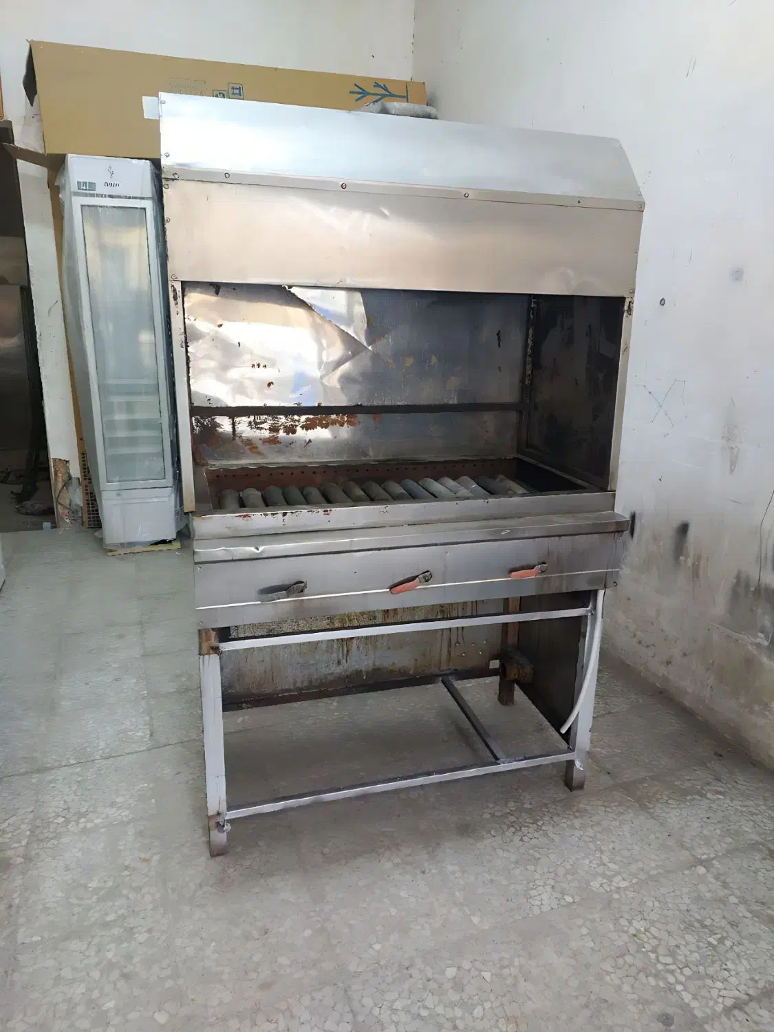 کباب پز صنعتی ۱۰۰سانتی همراه هود استیل و لوله ۵متر|کافیشاپ و رستوران|تهران, تهرانسر شرقی|دیوار