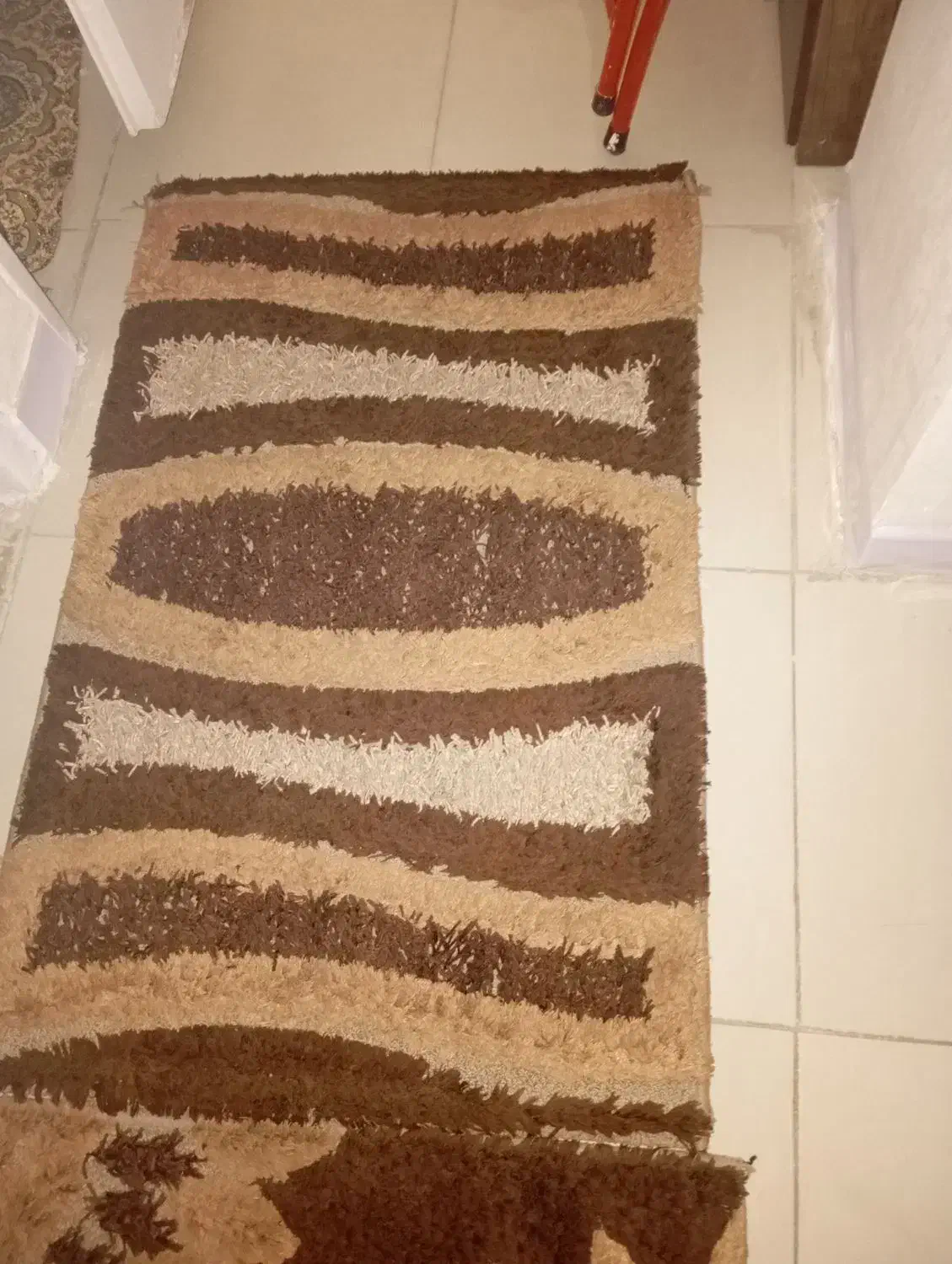 قالیچه های تمیز|فرش|ری, جوانمرد قصاب|دیوار