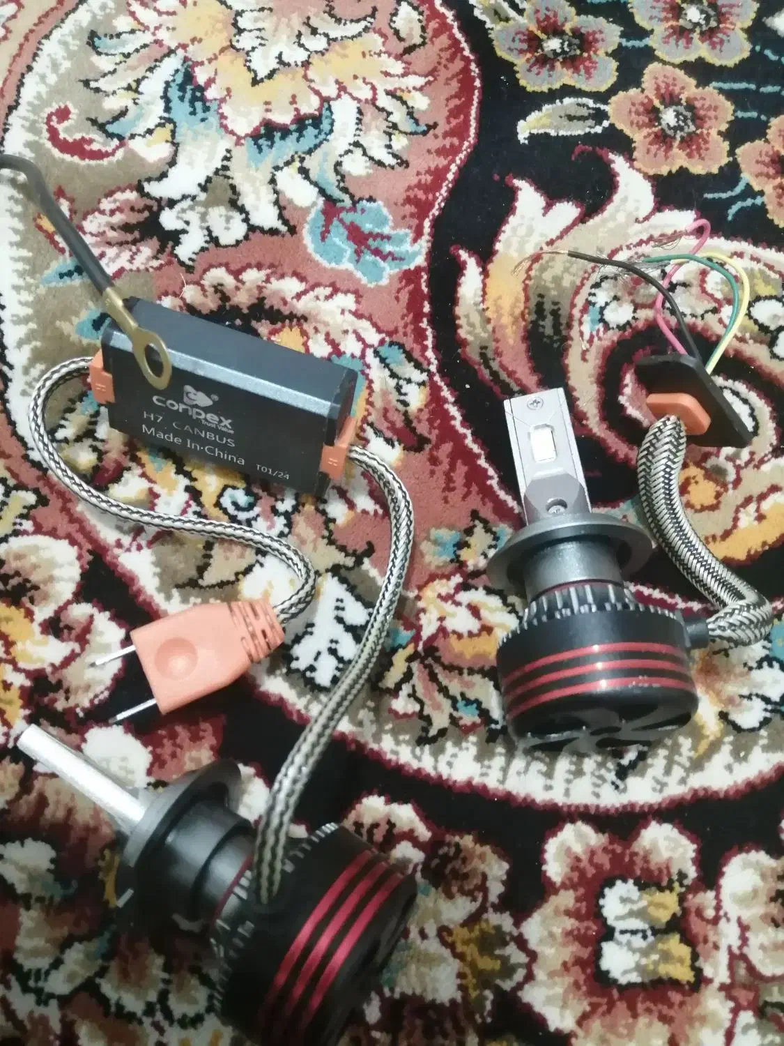 هدلایت|قطعات یدکی و لوازم جانبی|شیراز, دشت چنار|دیوار