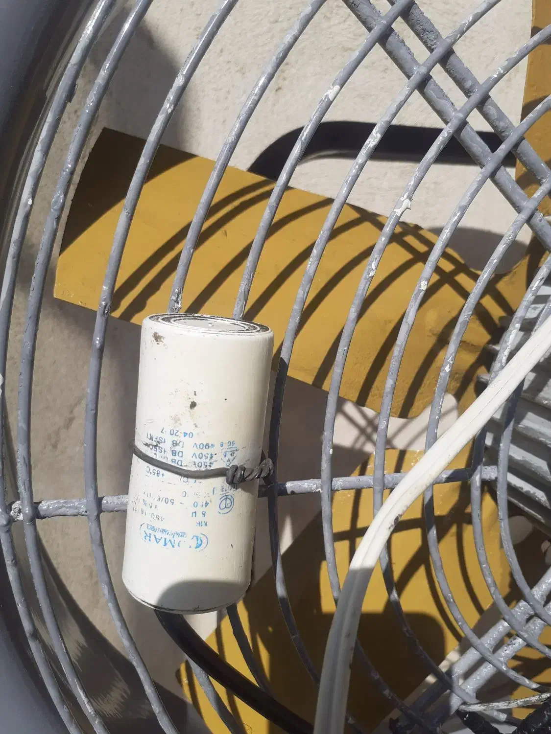 هواکش کارگاهی|پنکه و تصفیه‌کنندهٔ هوا|اصفهان, ناصرخسرو|دیوار