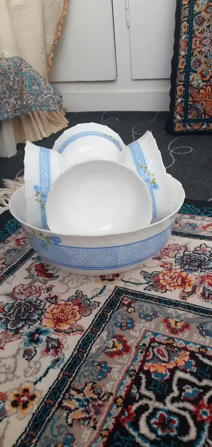 یک دست کاسه سوپ خوری هفت تکه|ظروف سرو و پذیرایی|مشهد, استاد یوسفی (شهرک غرب)|دیوار