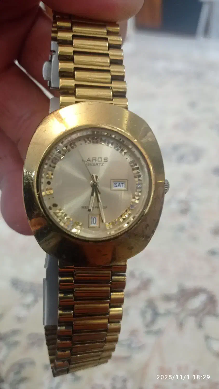 ساعت|ساعت|مشهد, توس (بلوار توس)|دیوار