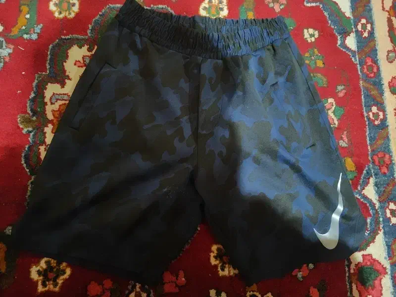 شلوارک ورزشی نایکی|لباس|شاهین‌شهر, فردوسی|دیوار