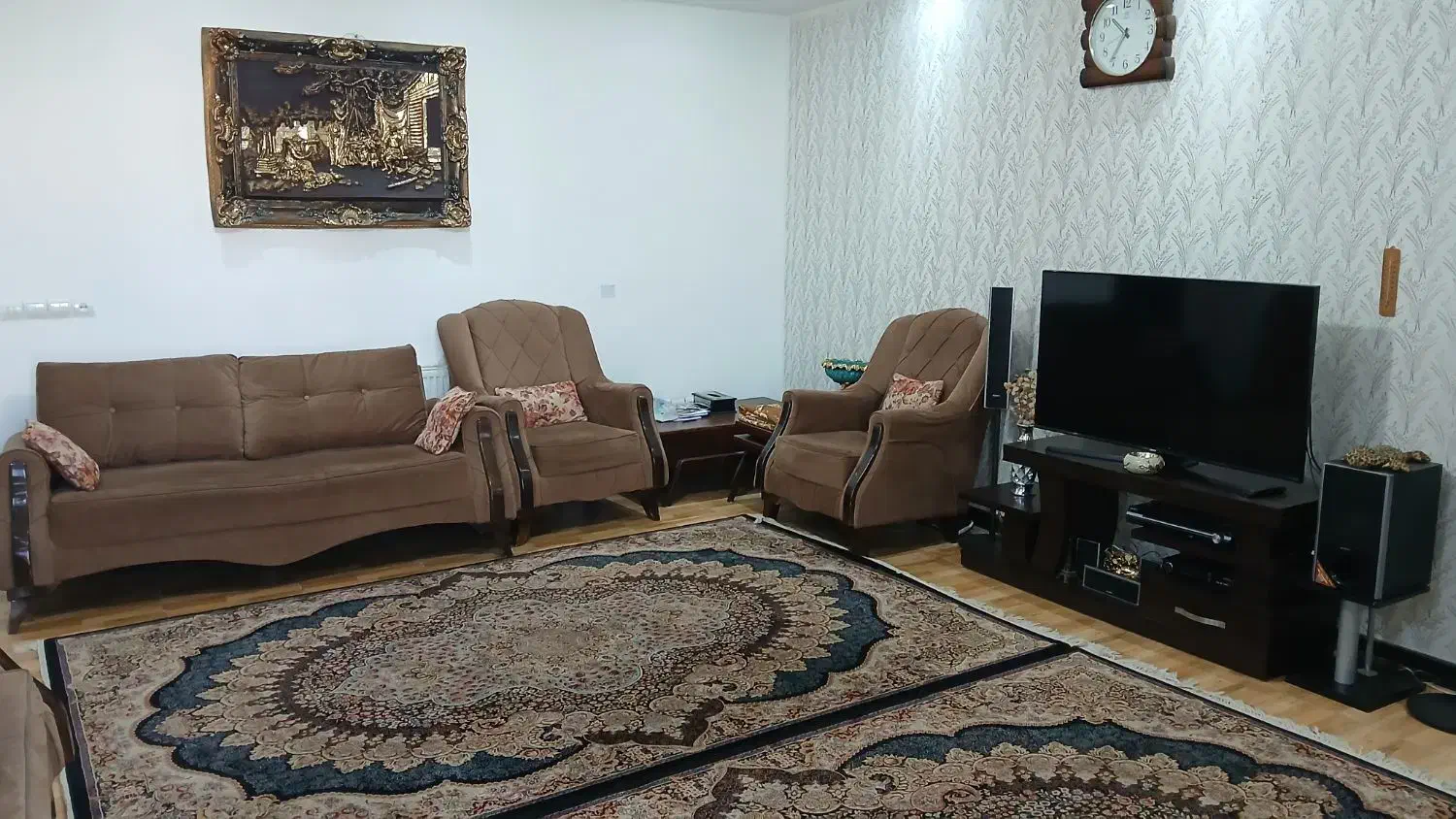 مبلمان ده نفره|مبلمان خانگی و میز عسلی|محمدشهر, محمدشهر|دیوار