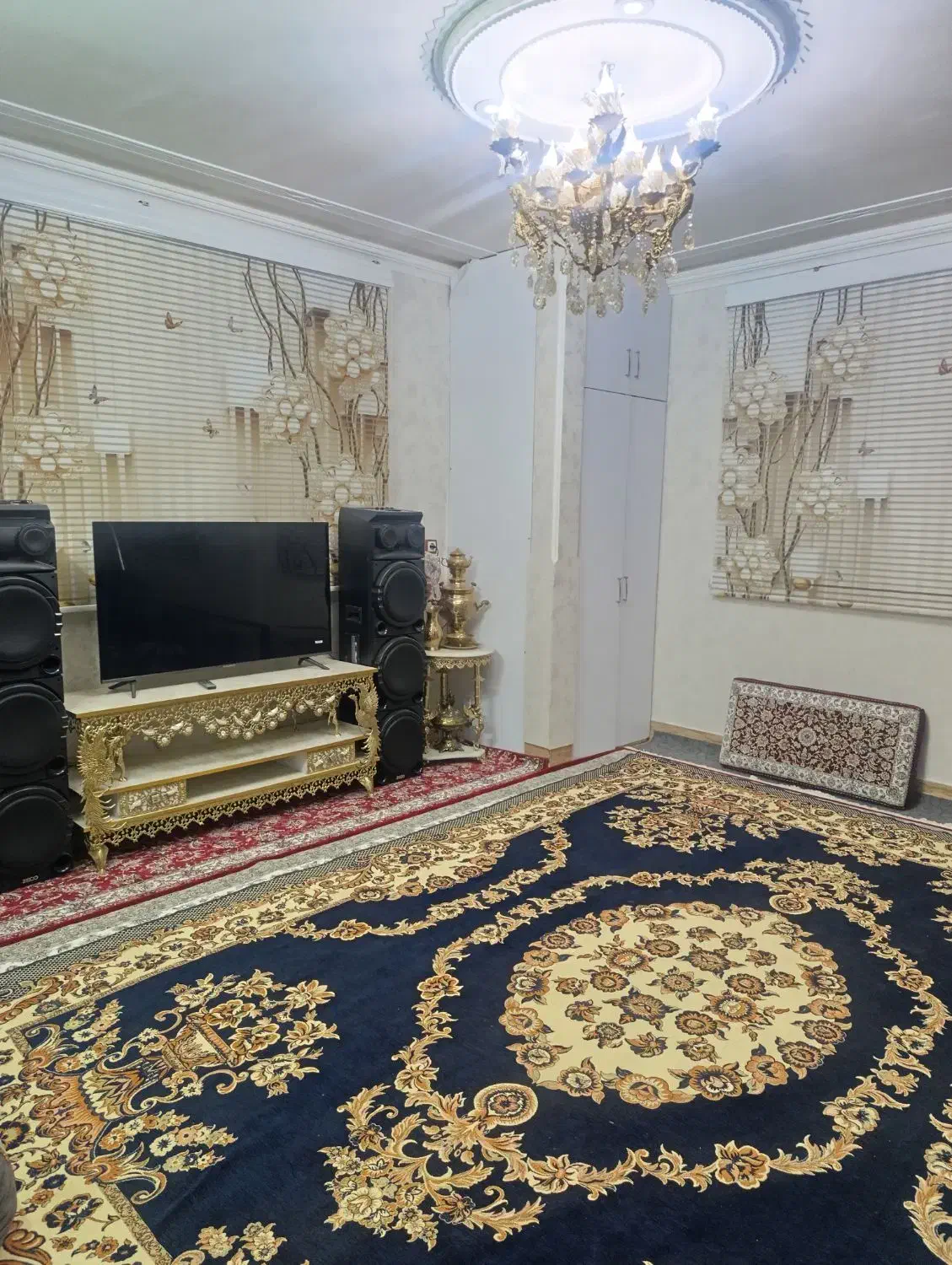 خانه سه طبقه مغازه بدون ریالی خرج|فروش آپارتمان|رباطکریم, شترخوار|دیوار