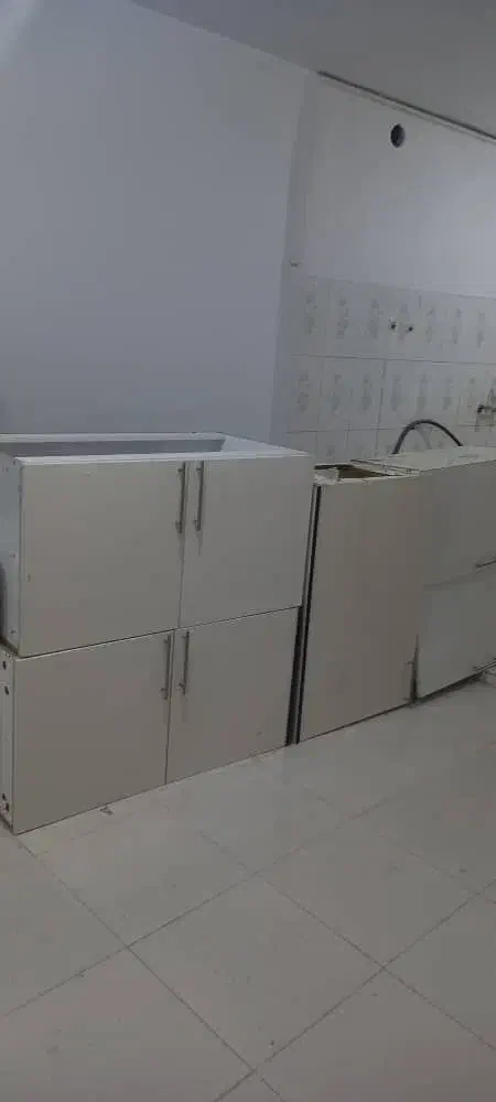 تعدادی کابینت های گلاس وچوبی|مصالح و تجهیزات ساختمان|شهریار, اصیل آباد|دیوار