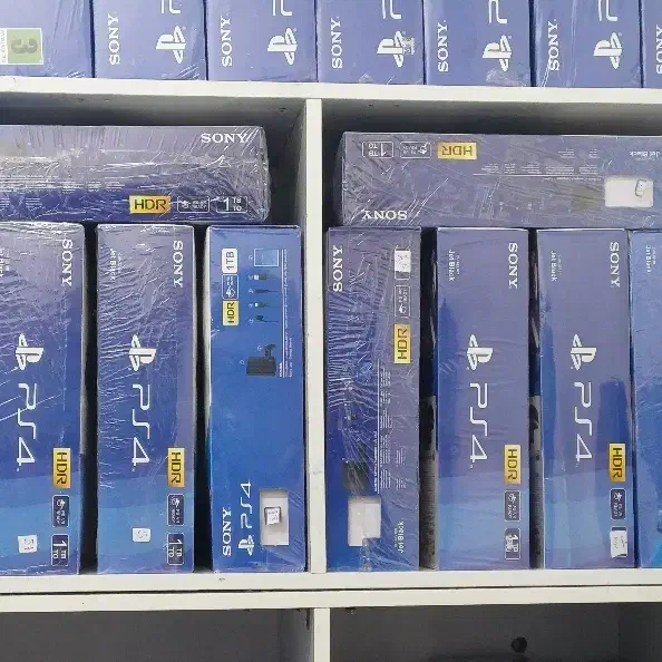 ps4 اسلیم با بازی های 2025|کنسول، بازی ویدئویی و آنلاین|تهران, جمهوری|دیوار