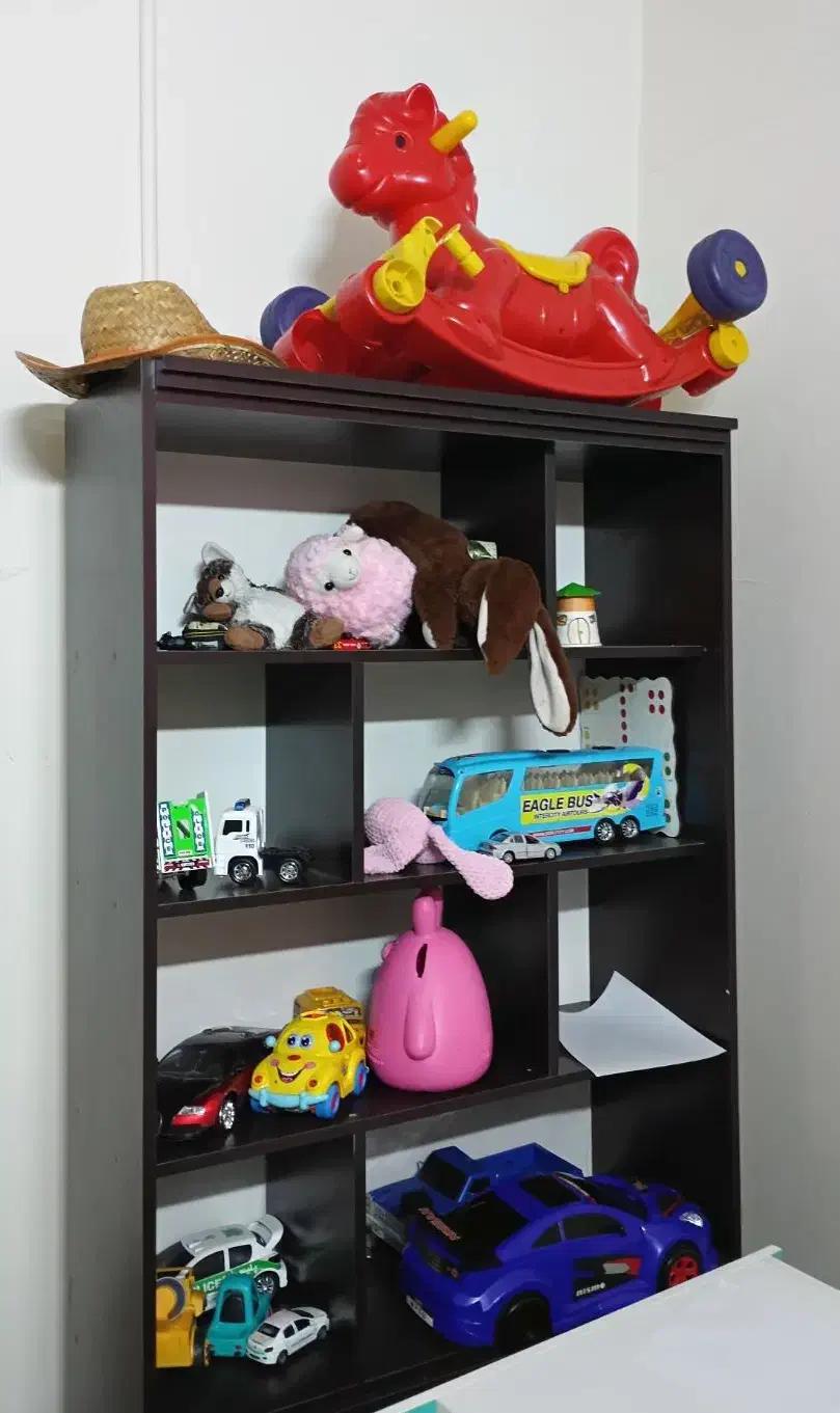 کتابخانه|کتابخانه، شلف، قفسه‌های دیواری|شاهین‌شهر, فیض|دیوار