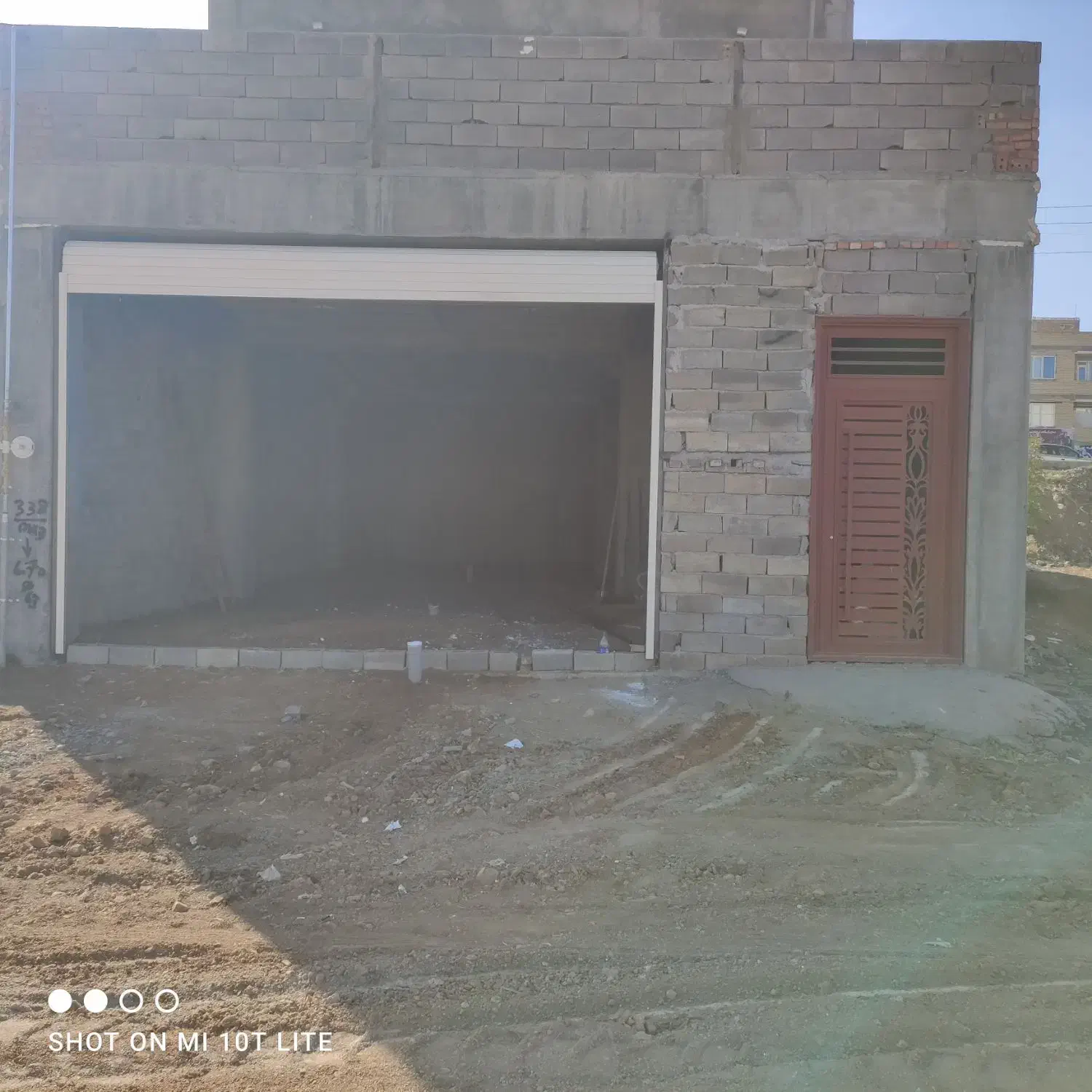 انباری ،یا پارکینگ|اجارهٔ خانه و ویلا|زیویه, |دیوار