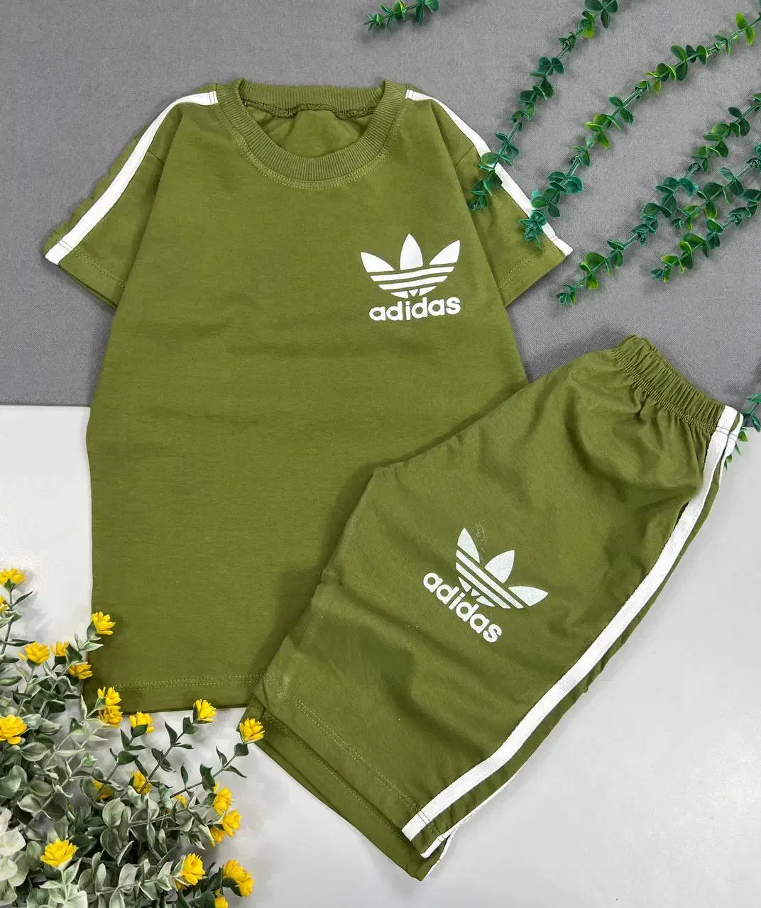 تیشرت وشلوارک آدیداس|کفش و لباس بچه|بندر انزلی, سامانسر|دیوار