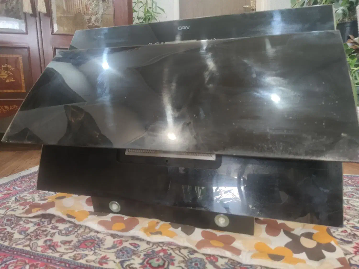 هود کن|هود|اراک, |دیوار