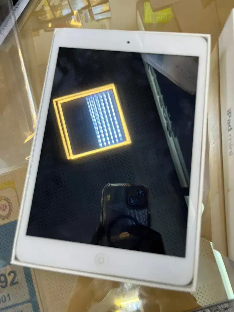 تبلت اپل|تبلت|تبریز, |دیوار