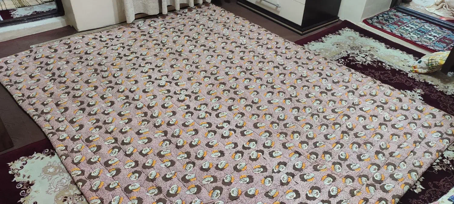 یک لحاف پشمی دو نفره به فروش میرسد|رختخواب، بالش، پتو|بندر انزلی, عباس آباد|دیوار