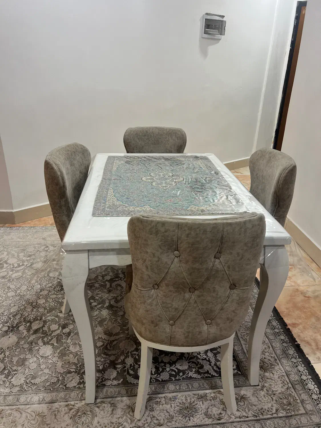 میز ناهار خوری ۴نفره|میز و صندلی غذاخوری|جم, |دیوار