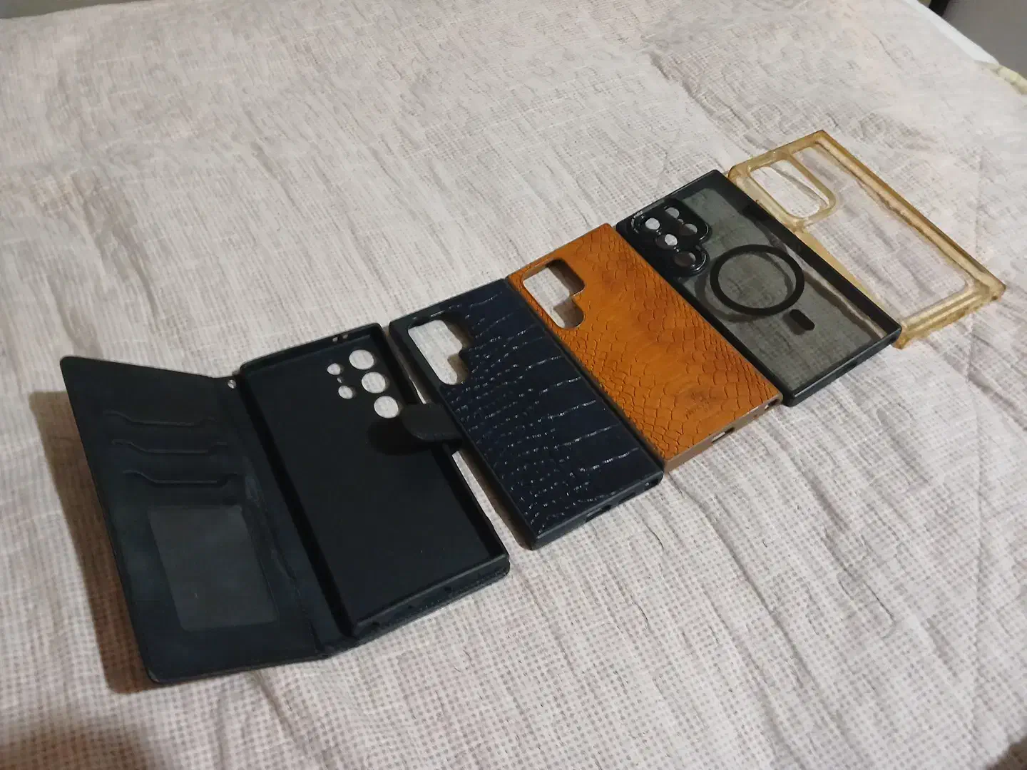 کاور چرم s24 ultra|لوازم جانبی موبایل و تبلت|تبریز, |دیوار