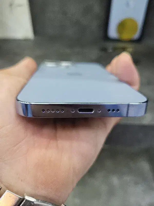 ایفون ۱۳ پرو بسیار تمیز رو پا (پلمپ) از دم قسط|موبایل|اصفهان, مفتح|دیوار